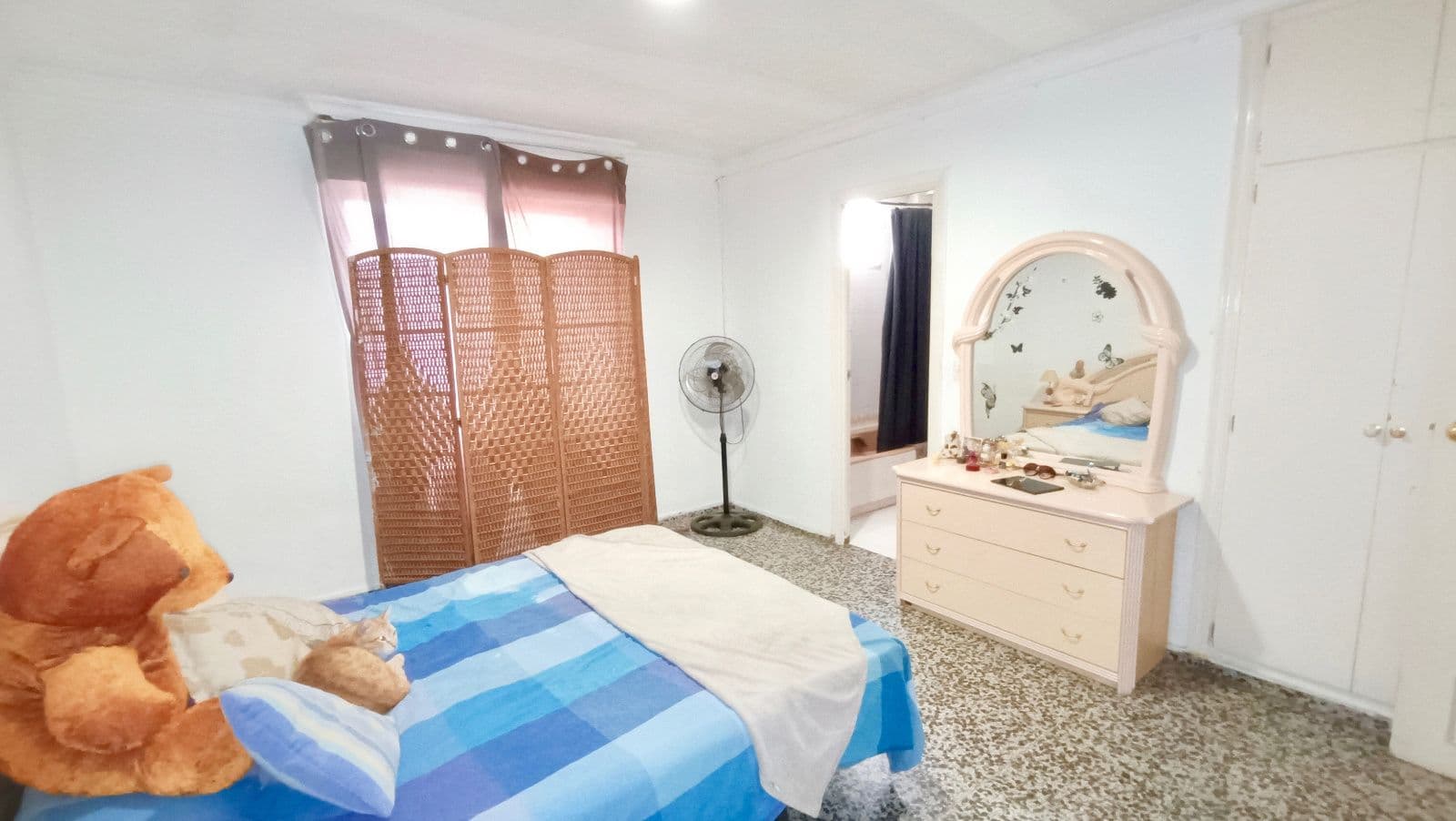 Casa con bajo comercial y vivienda con terraza en Burriana - 3