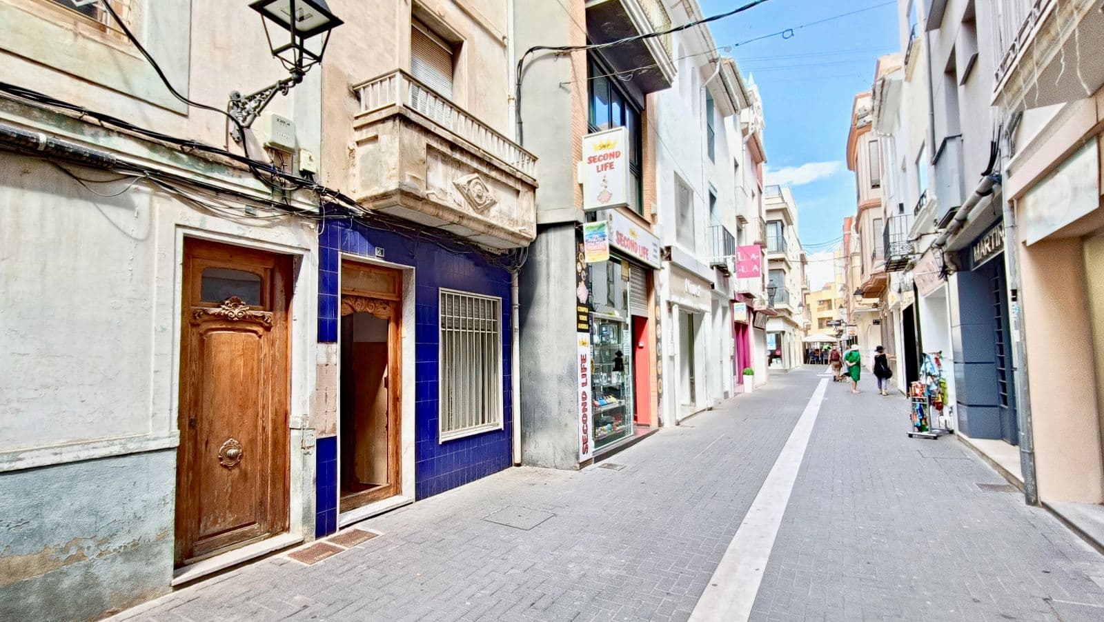 Dos casas unidas con terraza para reformar en el centro de Vila-real - 2