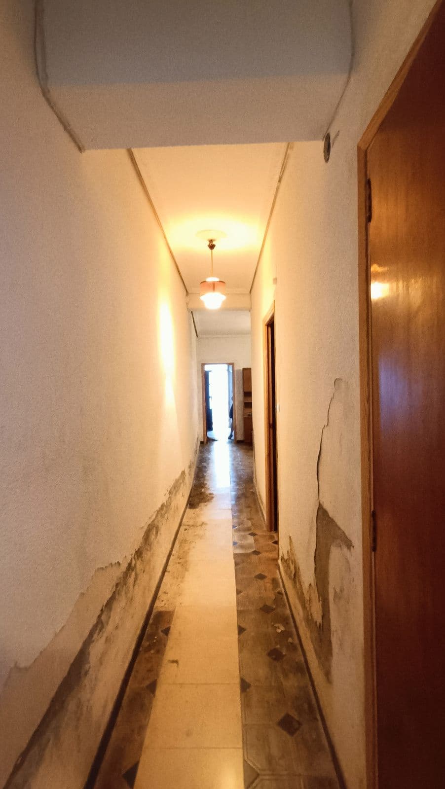 Local y vivienda a reformar con patio de 70 m² y garaje - 3