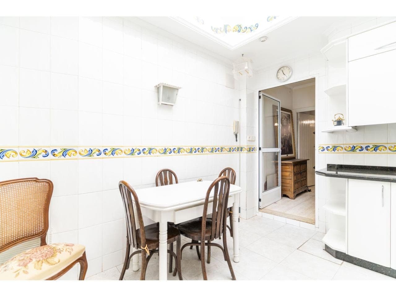 Casa con encanto en el centro de Vila-real con terraza y amplitud - 5