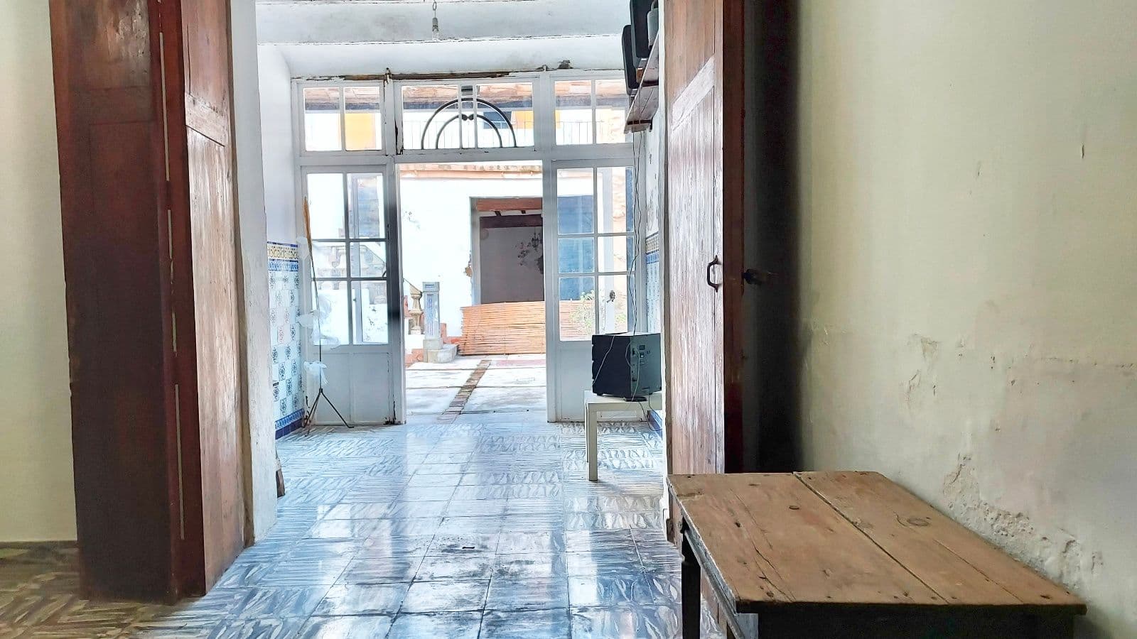 Local comercial reformado de 248 m² en el centro de Vila-real - 3