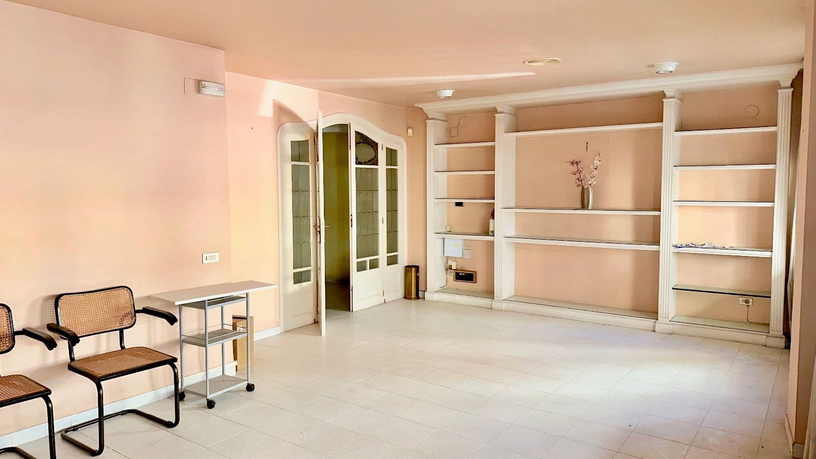 Oficina de 174 m² en Vila-real ideal para tu negocio - 2