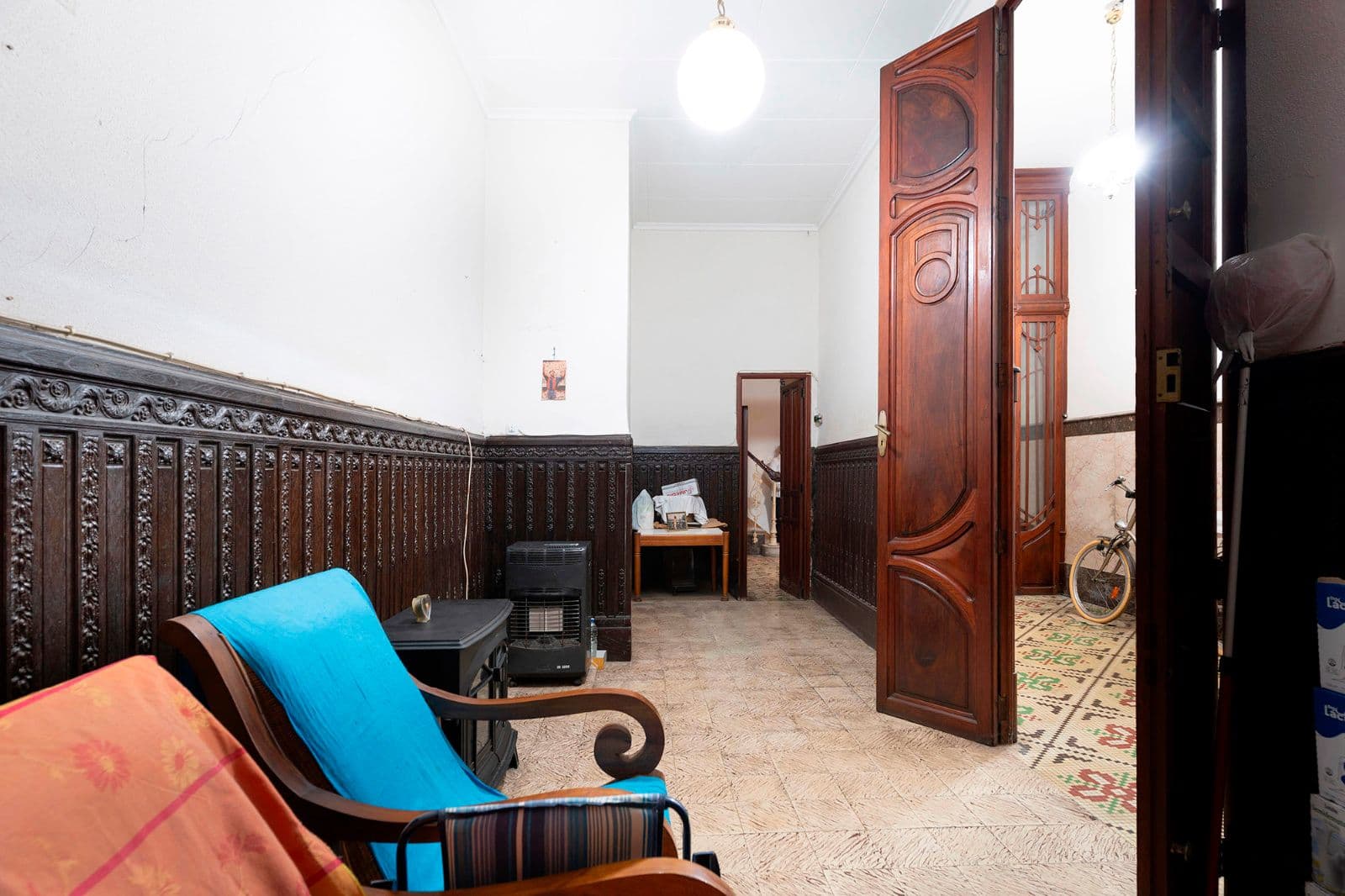 Casa modernista en el centro de Burriana con terrazas y carácter - 5