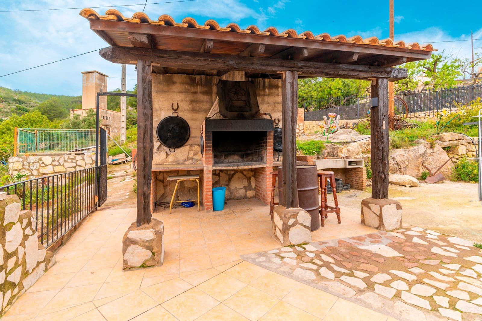 Complejo rural con piscina, terrazas y estudios independientes - 5