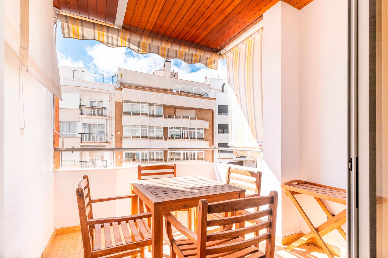 Piso para alquiler o venta reformado en Burriana con 5 habitaciones y garaje - 4