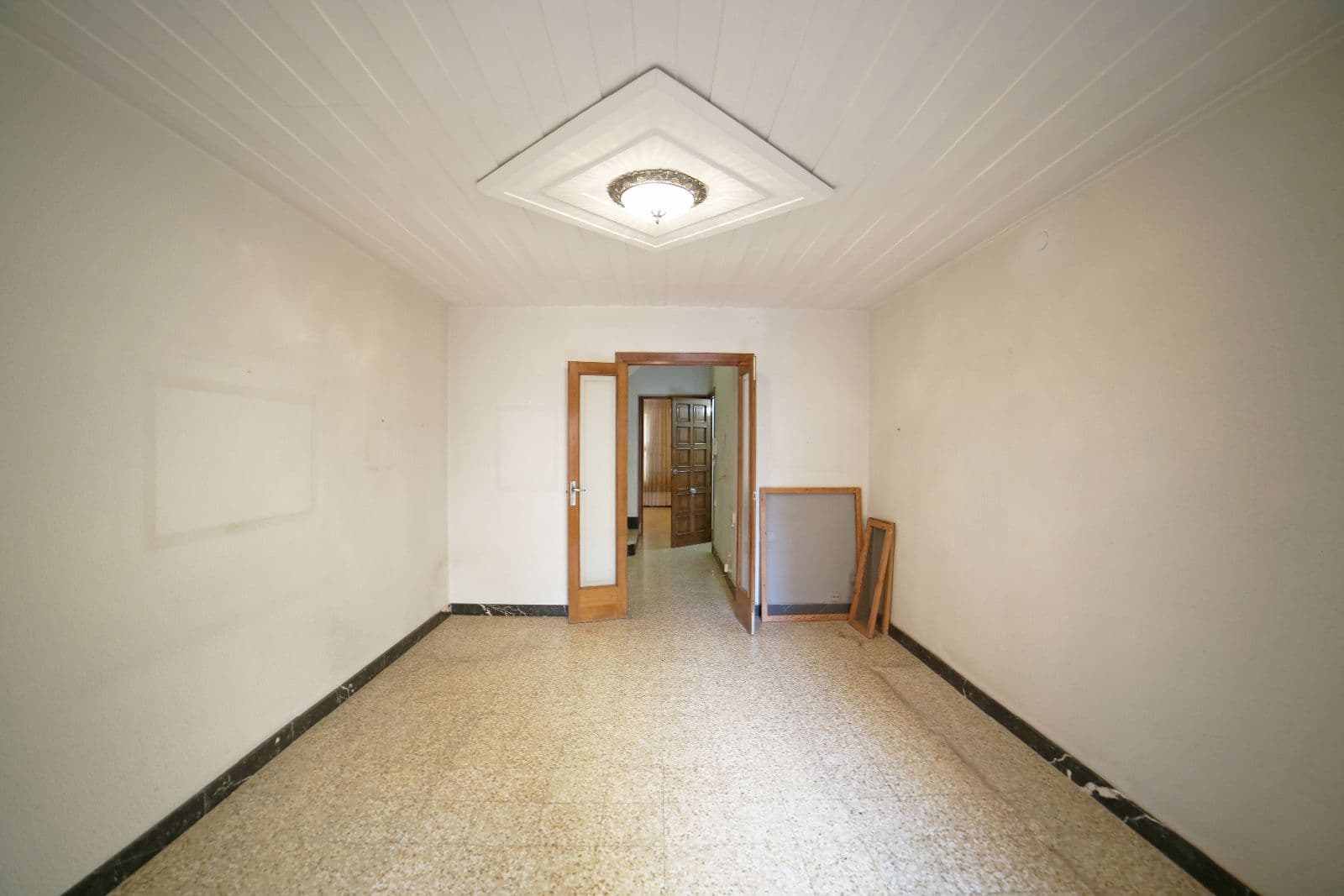 Casa céntrica en Vila-real, 4 plantas y amplia terraza - 4