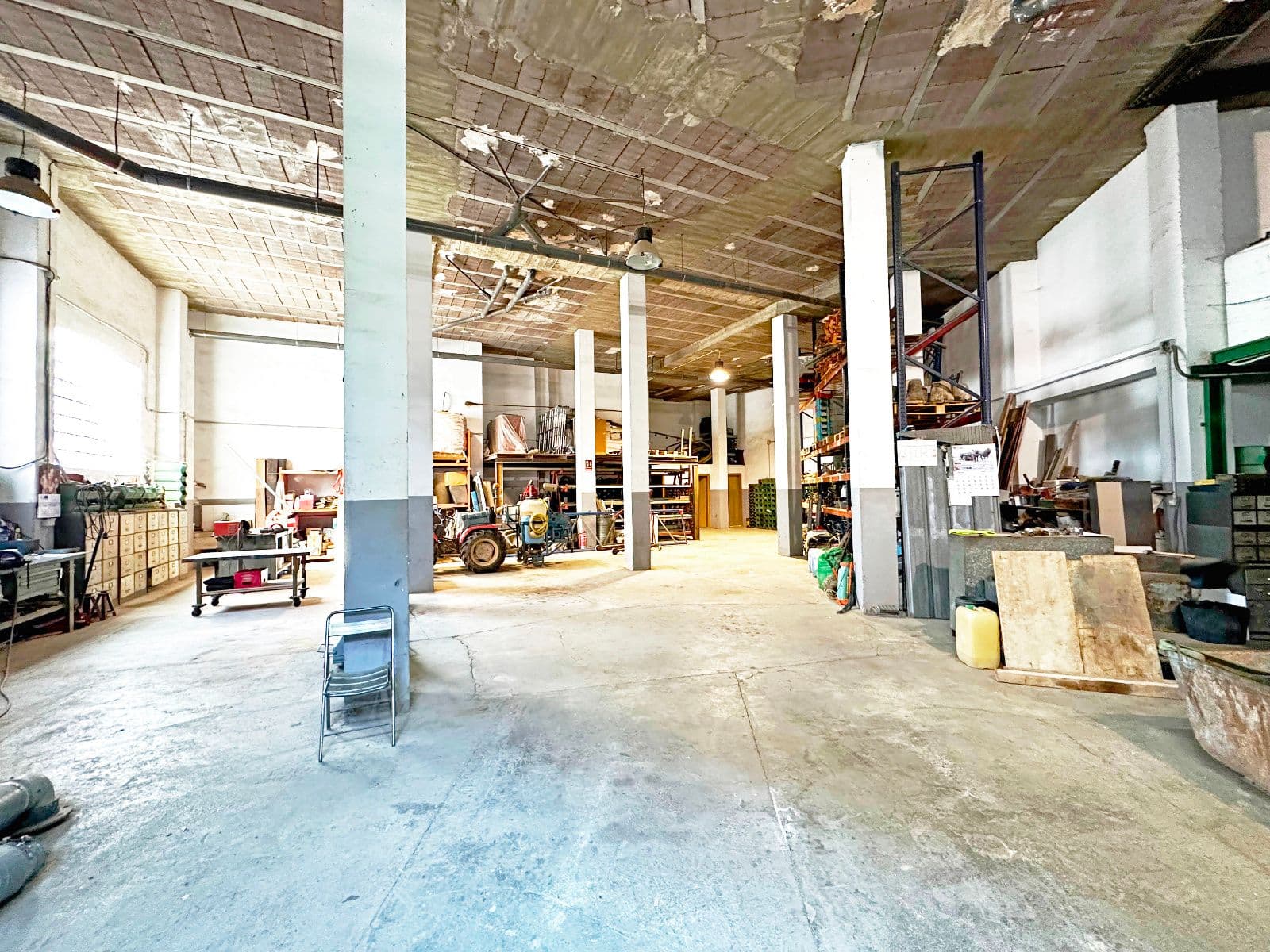 Local comercial esquinero en venta en Vila-real zona premium - 2