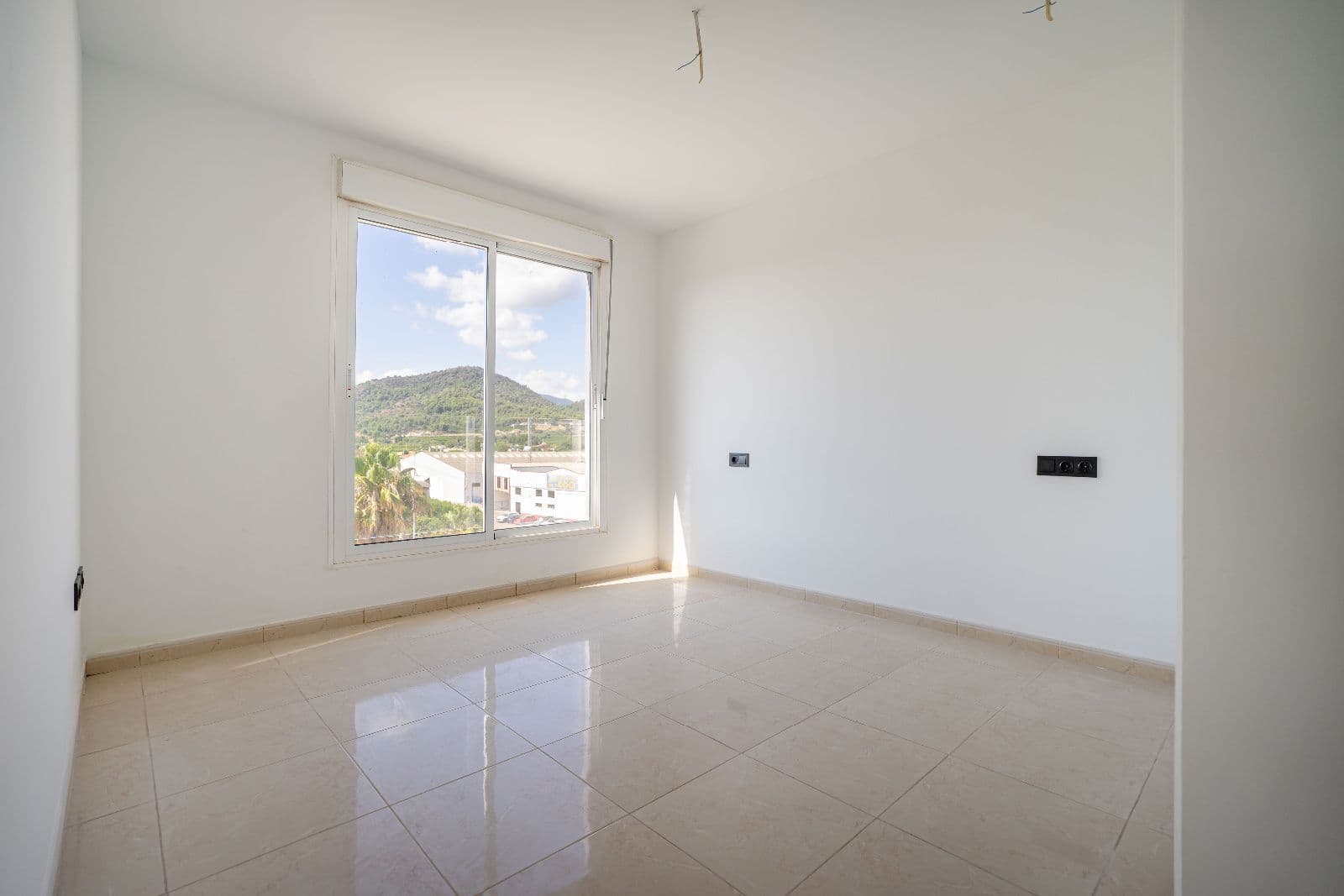 Ático de 3 habitaciones con terraza, garaje y trastero en Betxí (4ºE) - 2