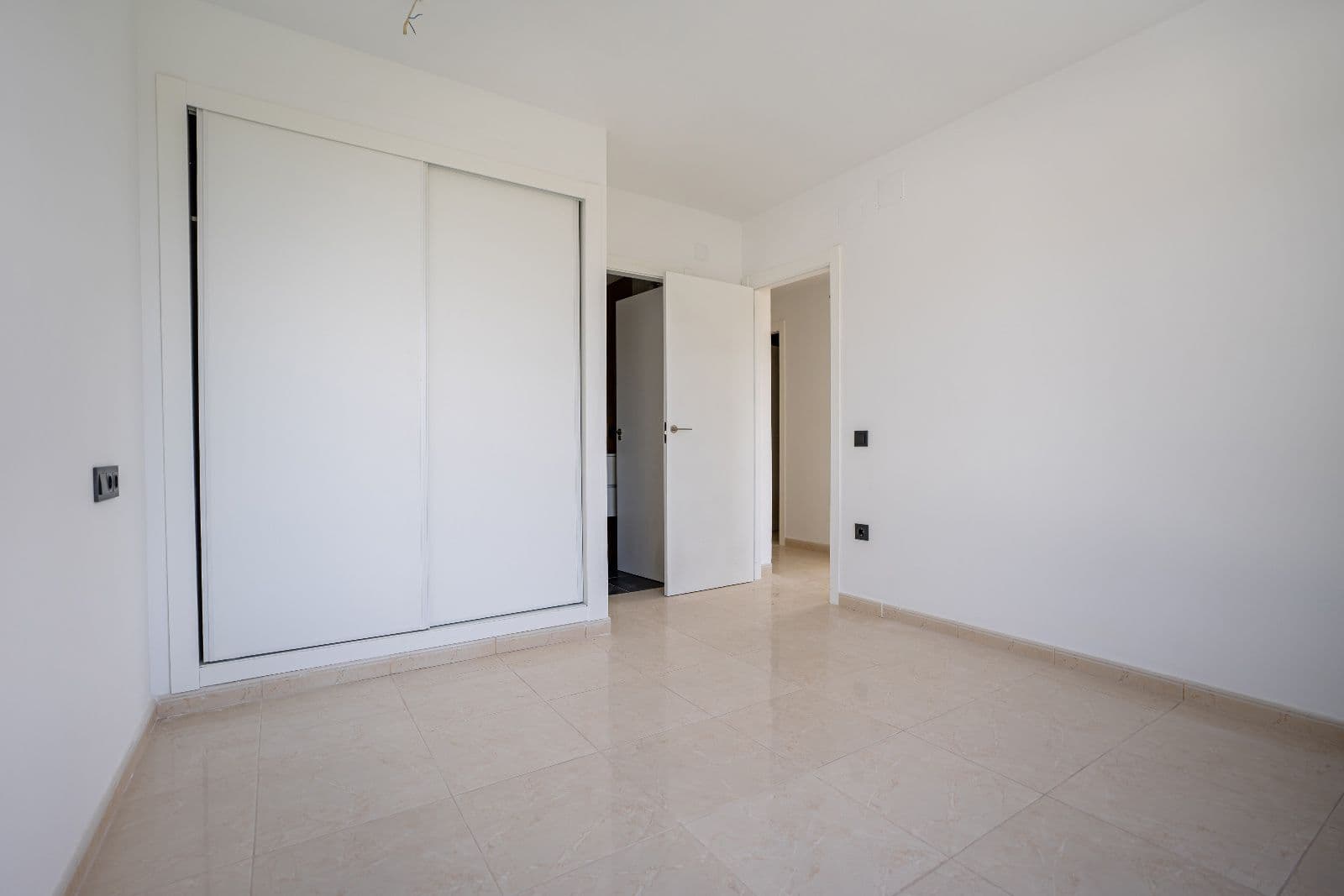 Ático de 3 habitaciones con terraza, garaje y trastero en Betxí (4ºE) - 3