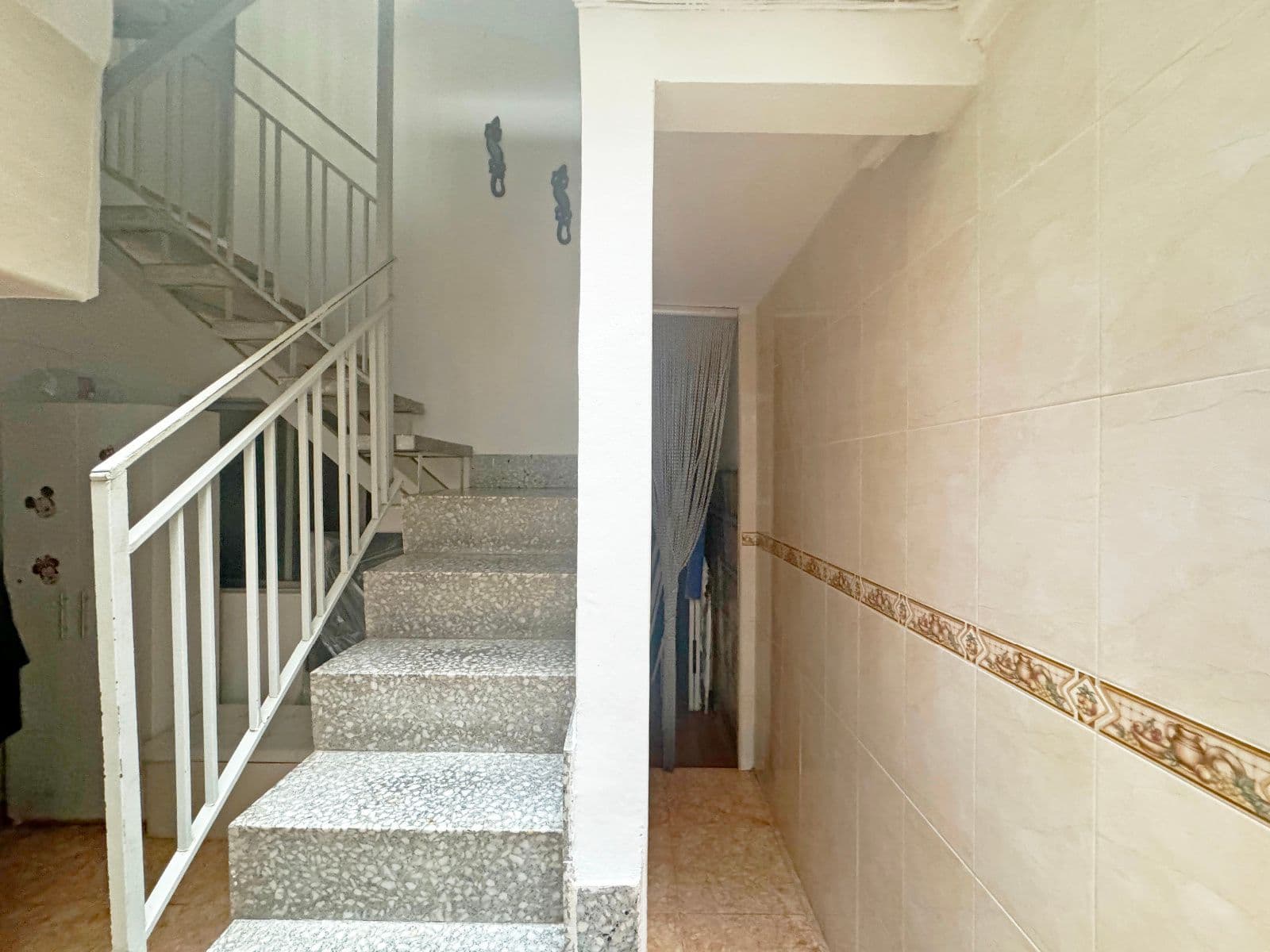 Casa en Vila-real de 4 habitaciones y 2 baños con trastero