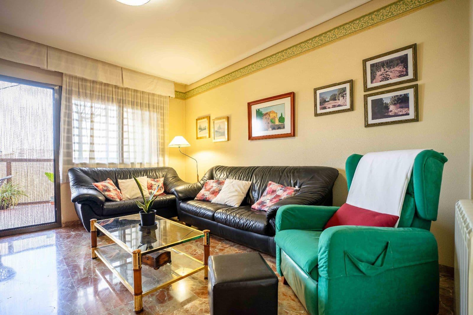 Amplio piso en Vila-real con 6 habitaciones, garaje y ascensor - 5