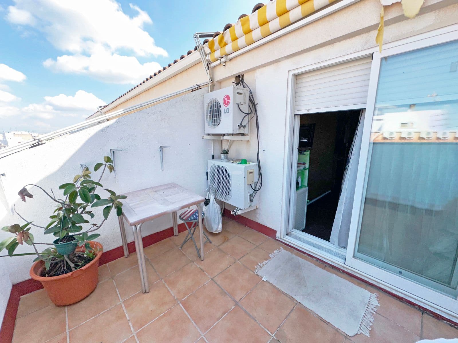 Dúplex con garaje y ascensor en Vila-real con 4 habitaciones - 3