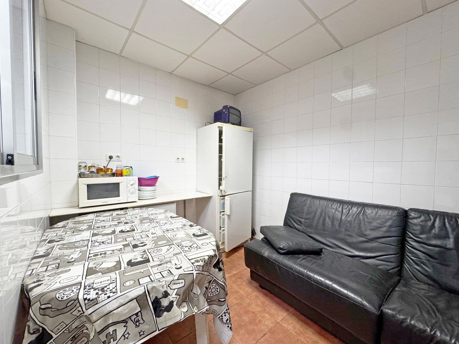 Nave en Vila-real de 662 m² disponible para venta o alquiler - 4