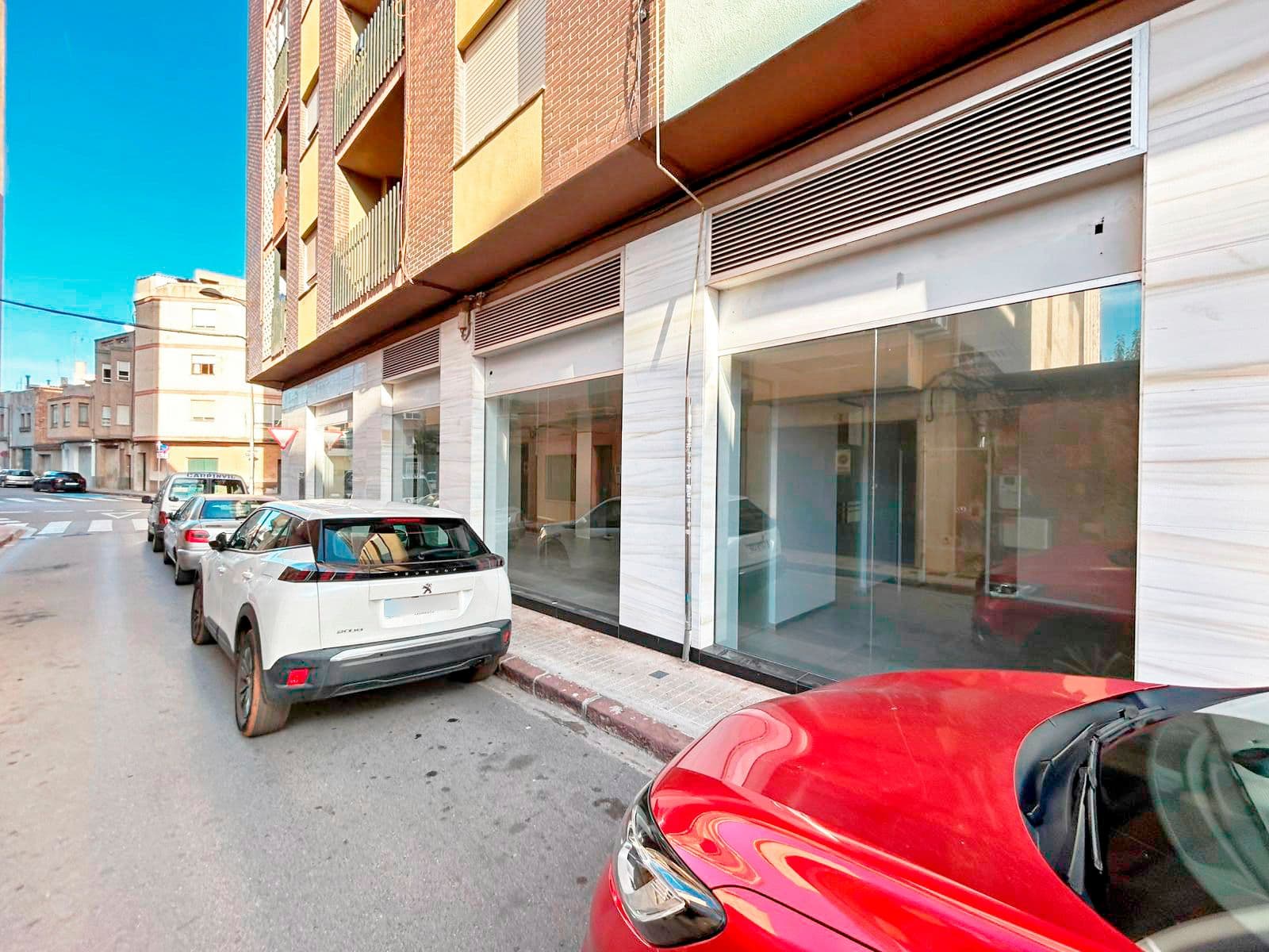 Local comercial reformado en alquiler en el centro de Vila-real - 4