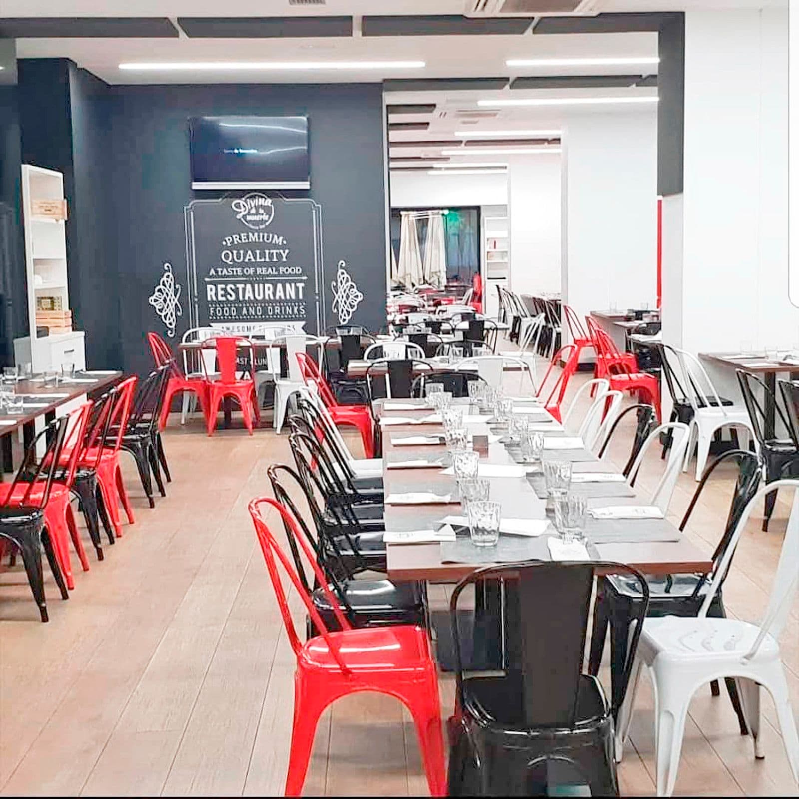 Local en alquiler con traspaso y licencia en zona comercial de Vila-real - 2