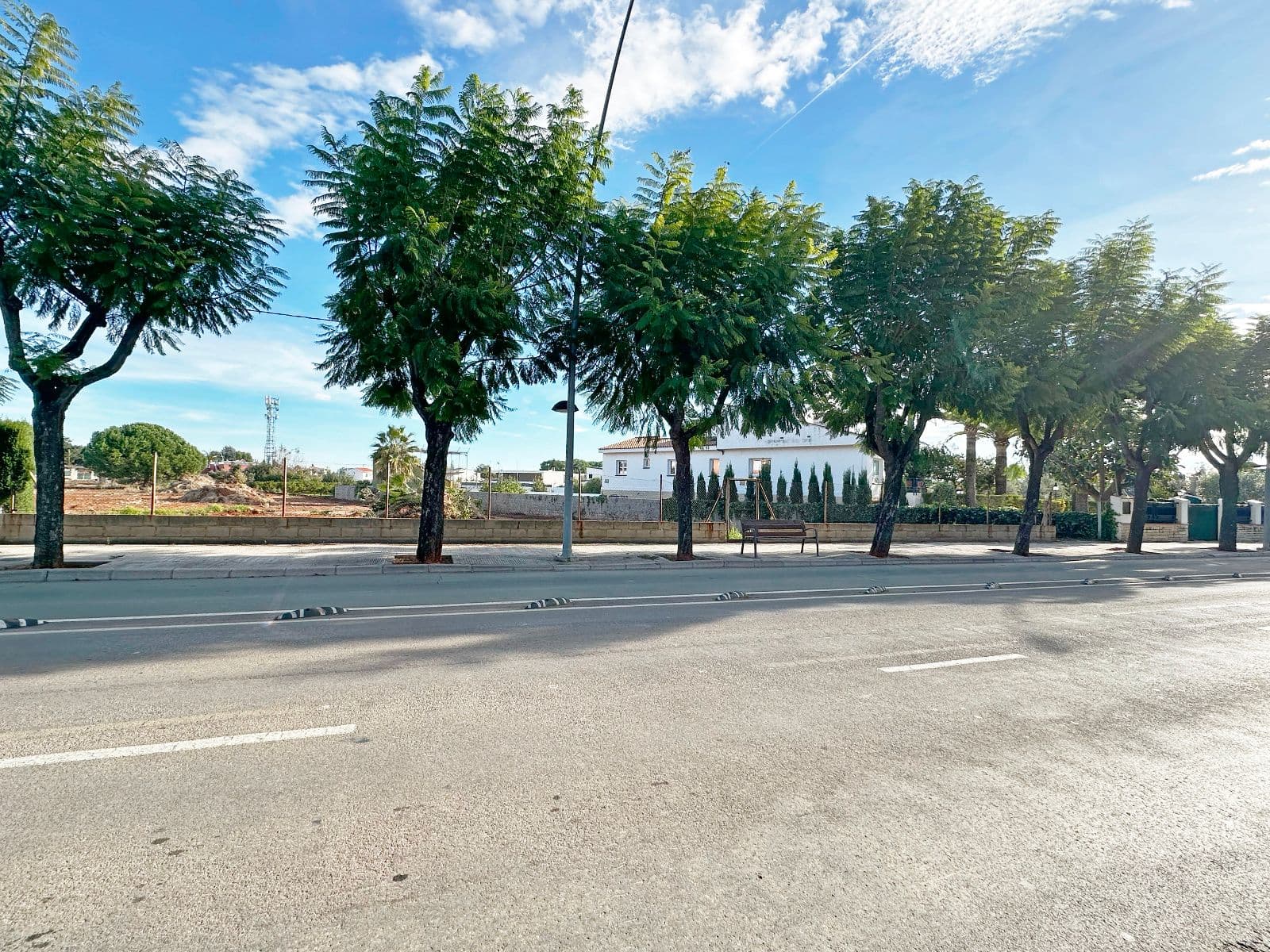 Venta conjunta de dos parcelas urbanas en Vila-real con 5.000 m² - 5