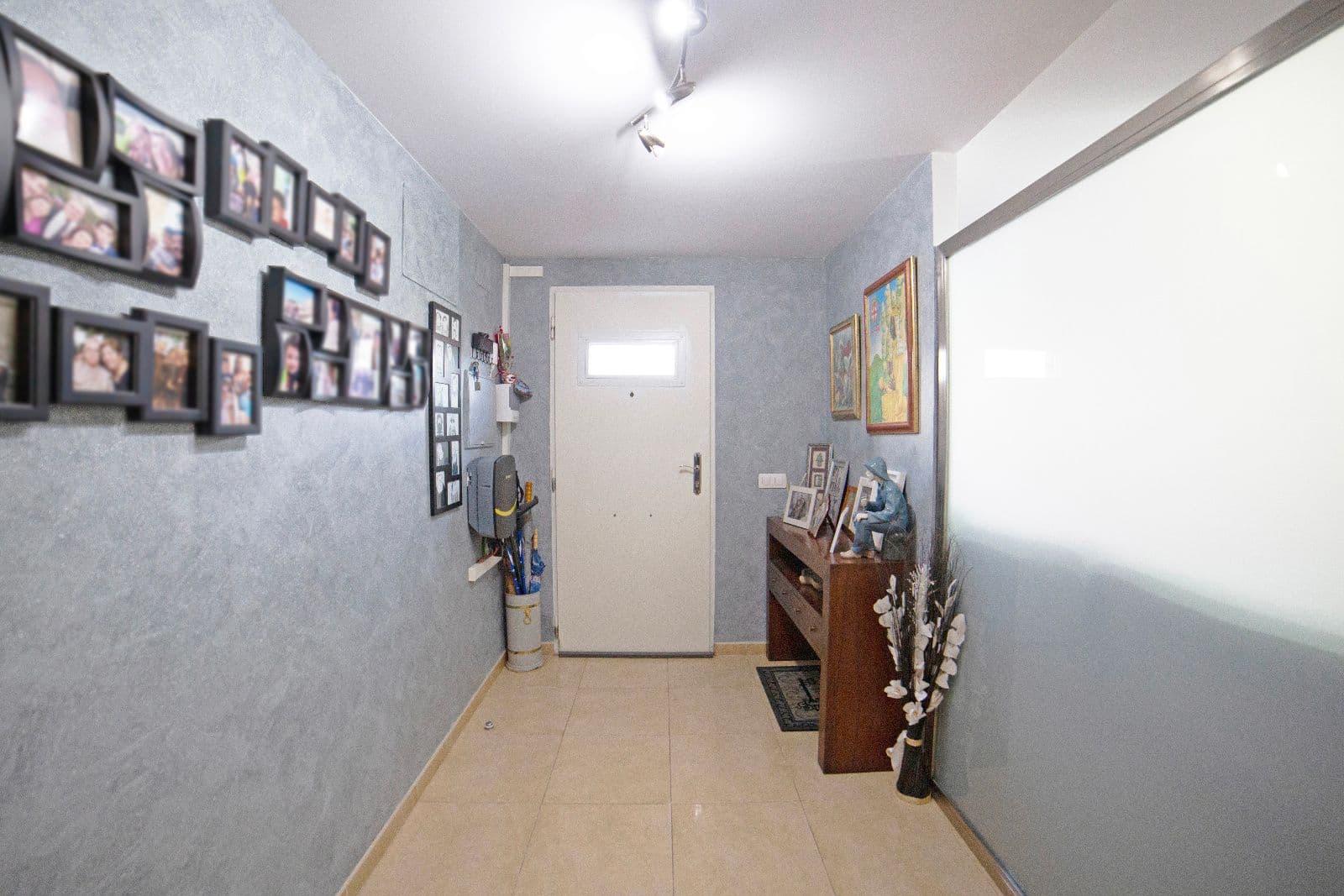 Pareado amplio y tranquilo en zona residencial de Burriana - 5