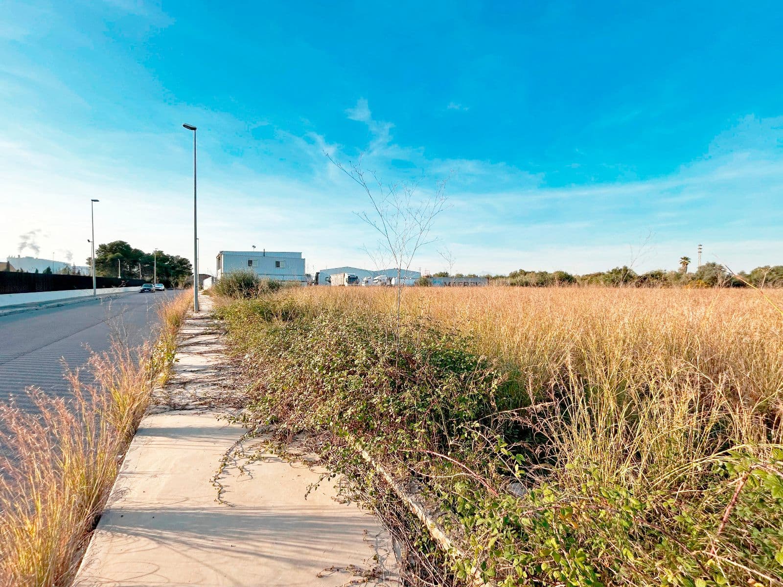 Terreno de 4.579 m² bien comunicado en Vila-real