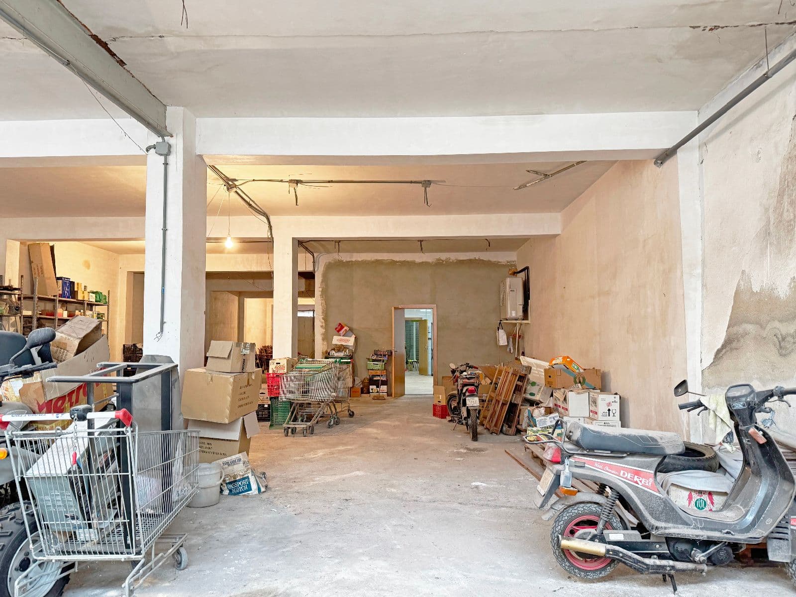 Local comercial amplio y funcional en Vila-real - 4