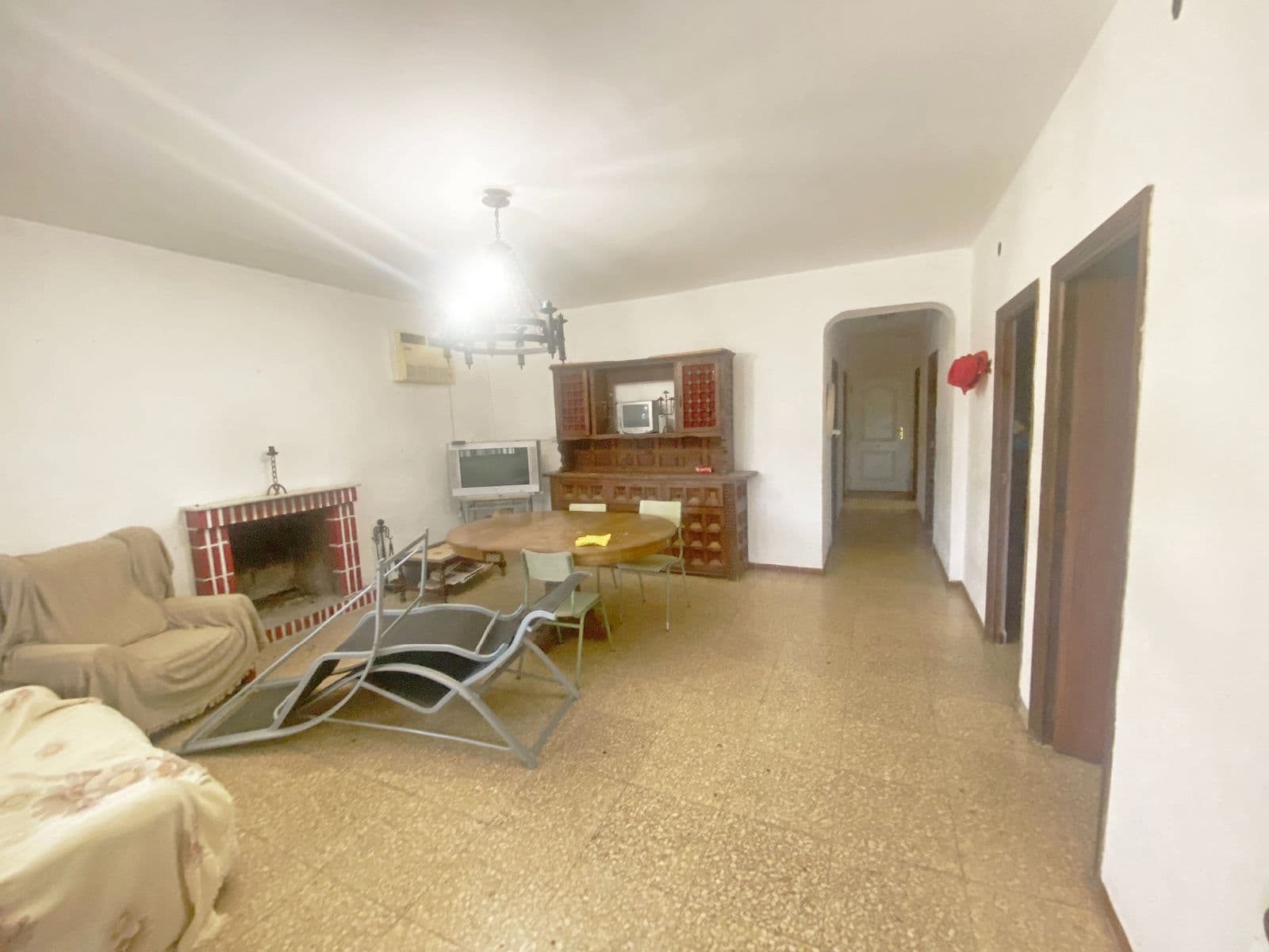 Chalet con piscina y gran parcela en Vilamarxant - 2