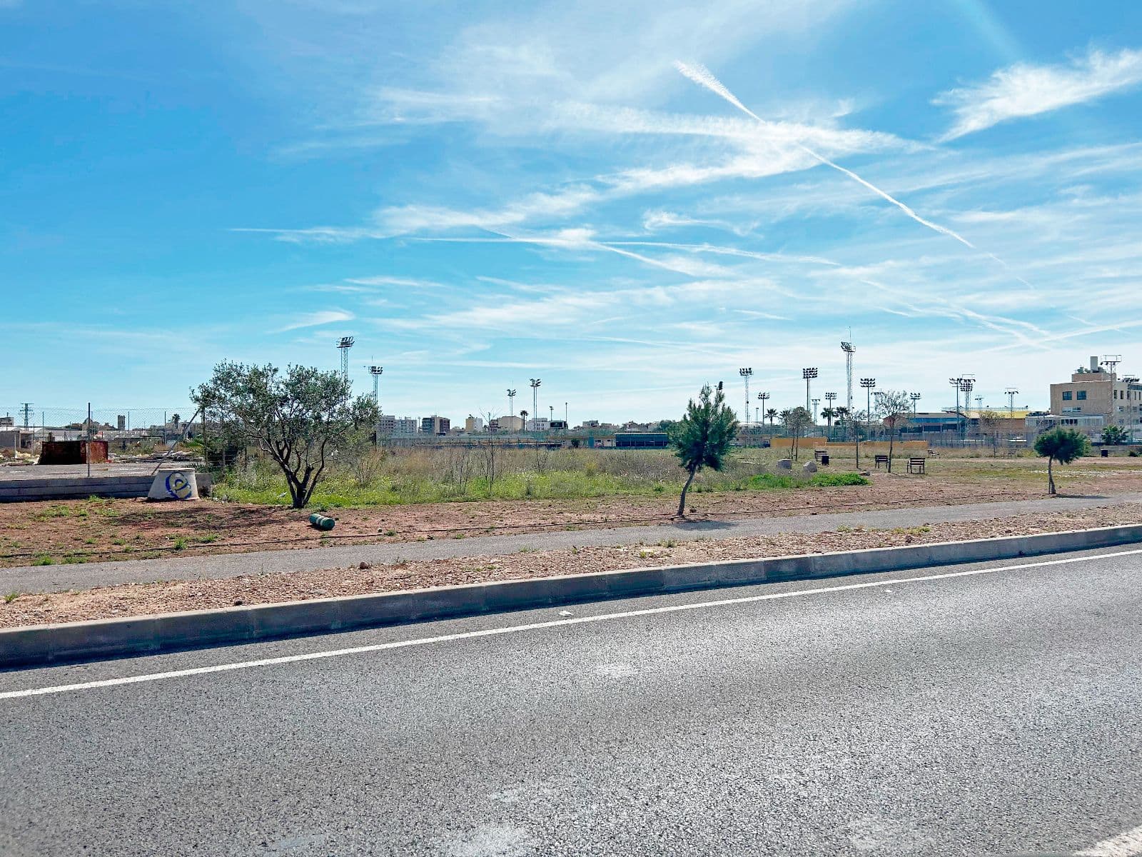 Parcela industrial con gran visibilidad en Vila-real - 4