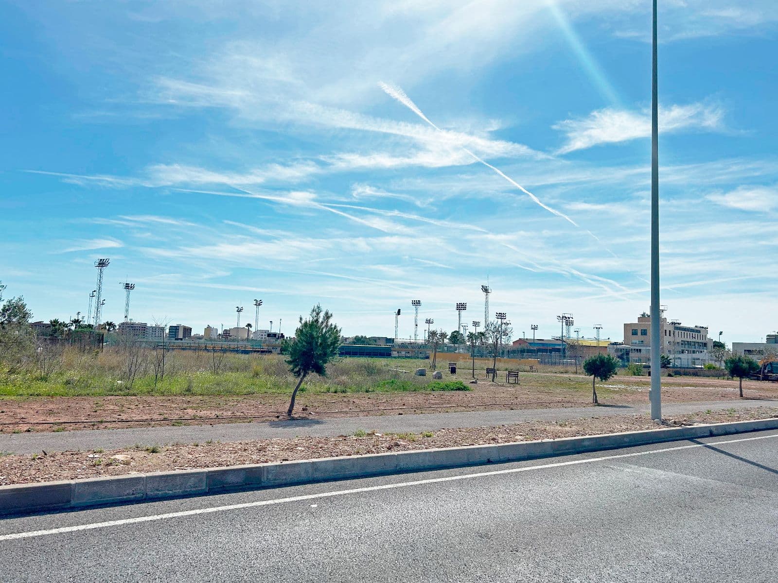 Parcela industrial con gran visibilidad en Vila-real - 2