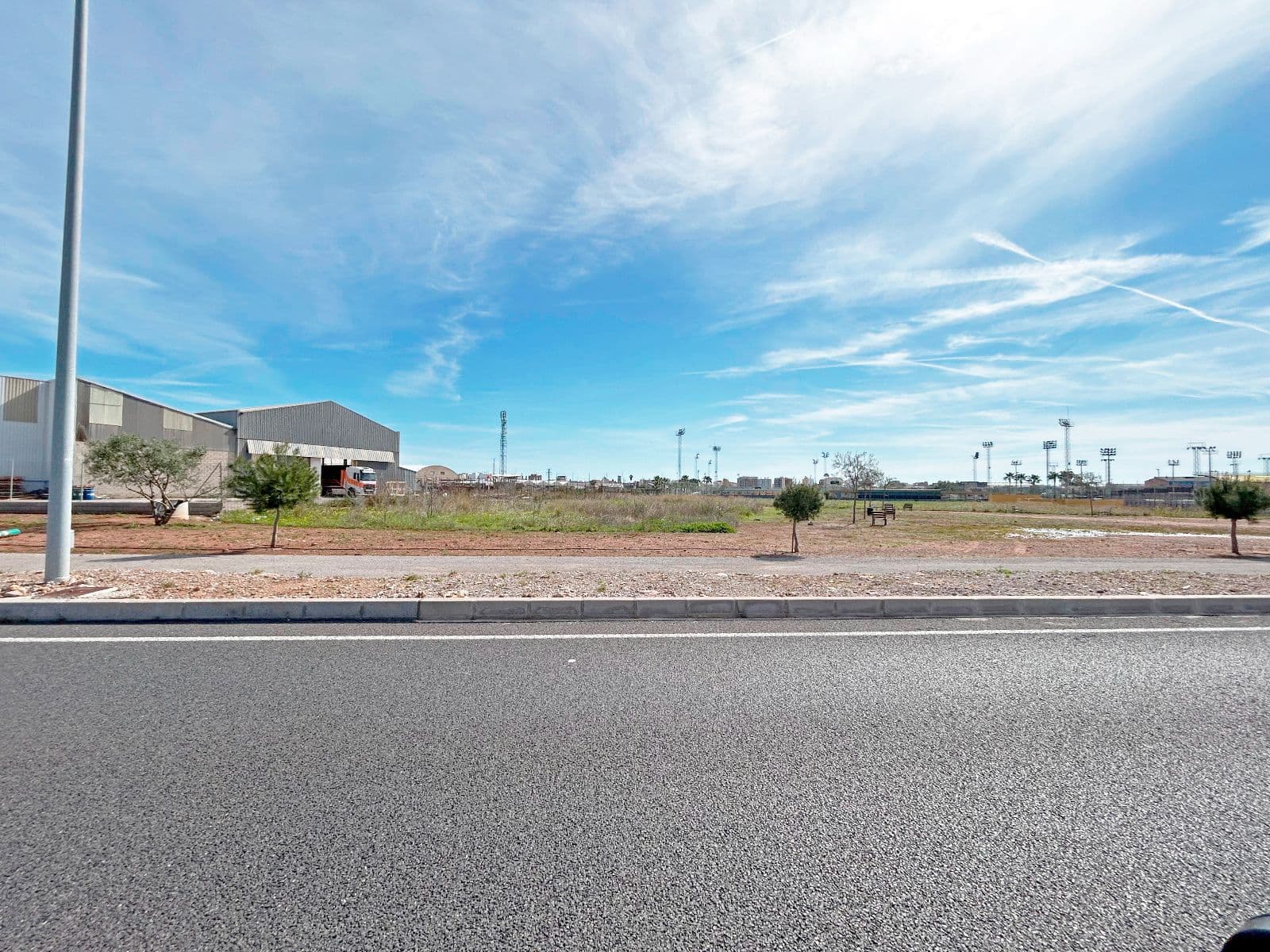 Parcela industrial con gran visibilidad en Vila-real - 3