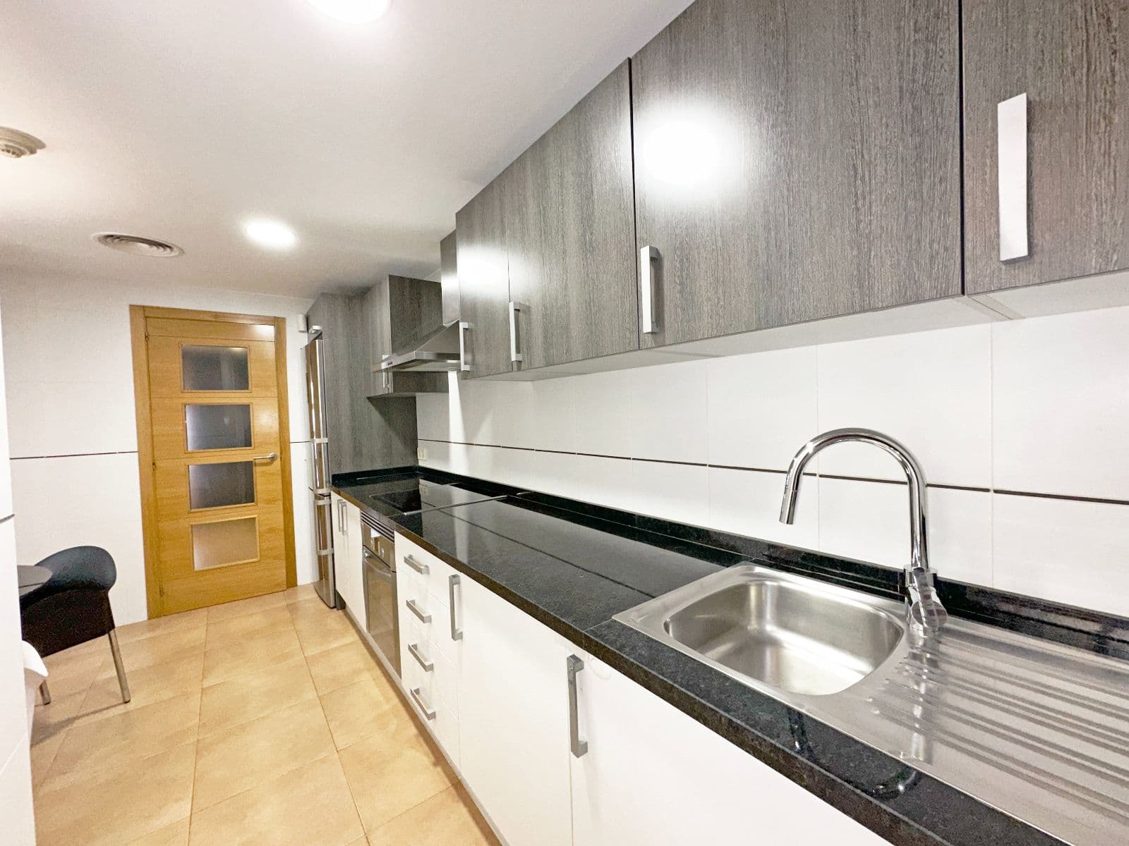 Piso de 3 habitaciones con garaje en Vila-real - 4