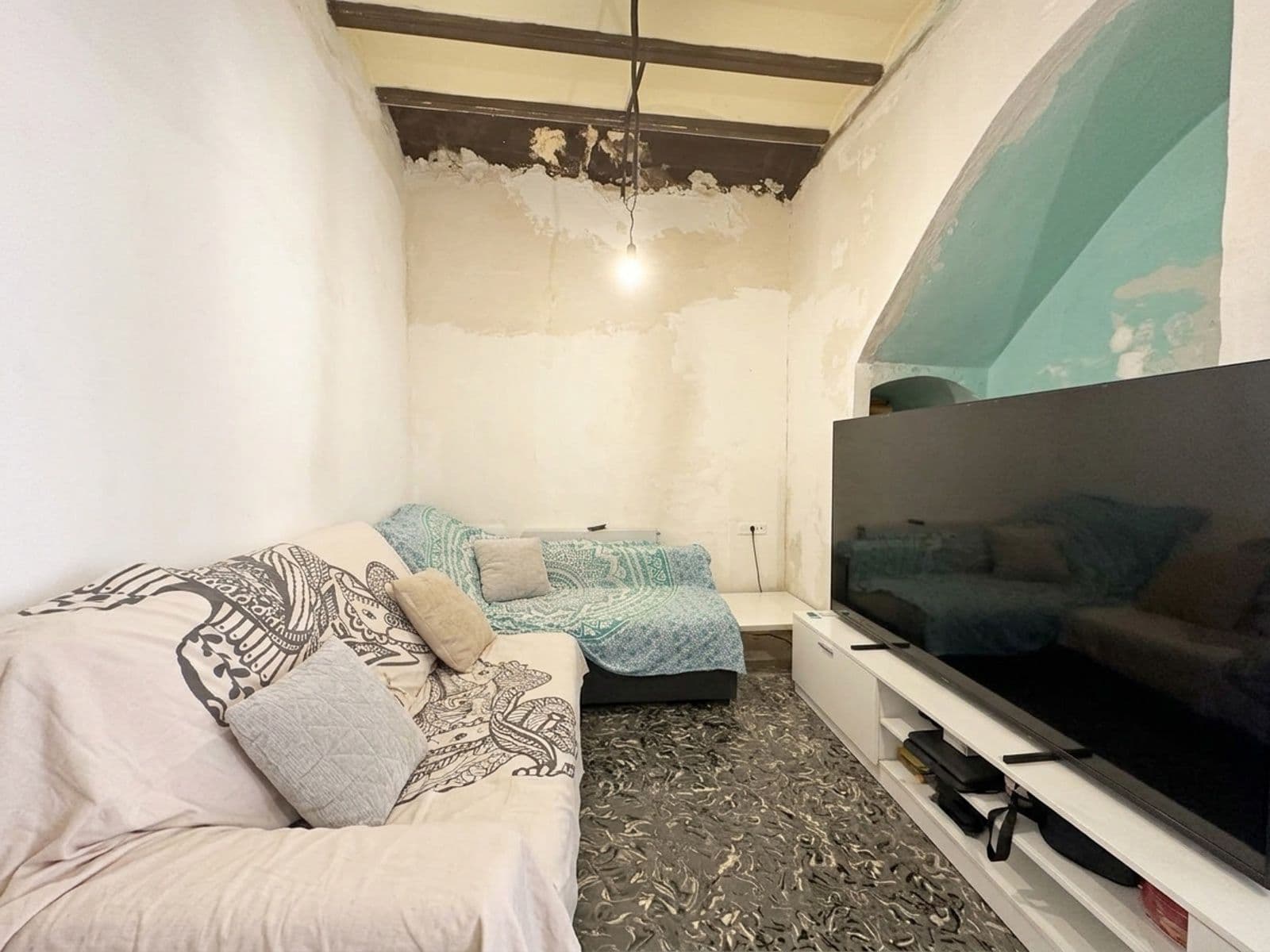 Casa con terraza para reformar en Burriana - 2