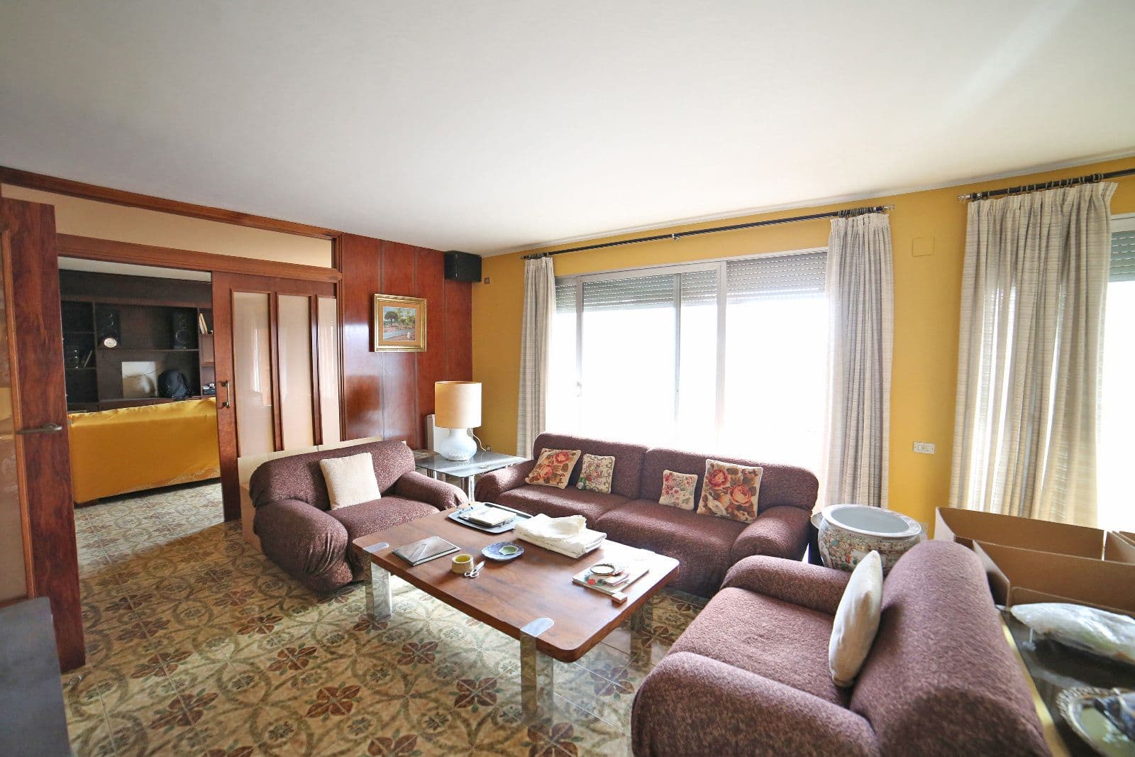 Piso señorial en Plaza Mayor de Vila-real con terrazas y ascensor