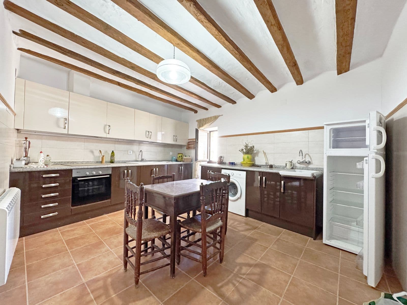 Casa reformada con garaje en Vistabella del Maestrat