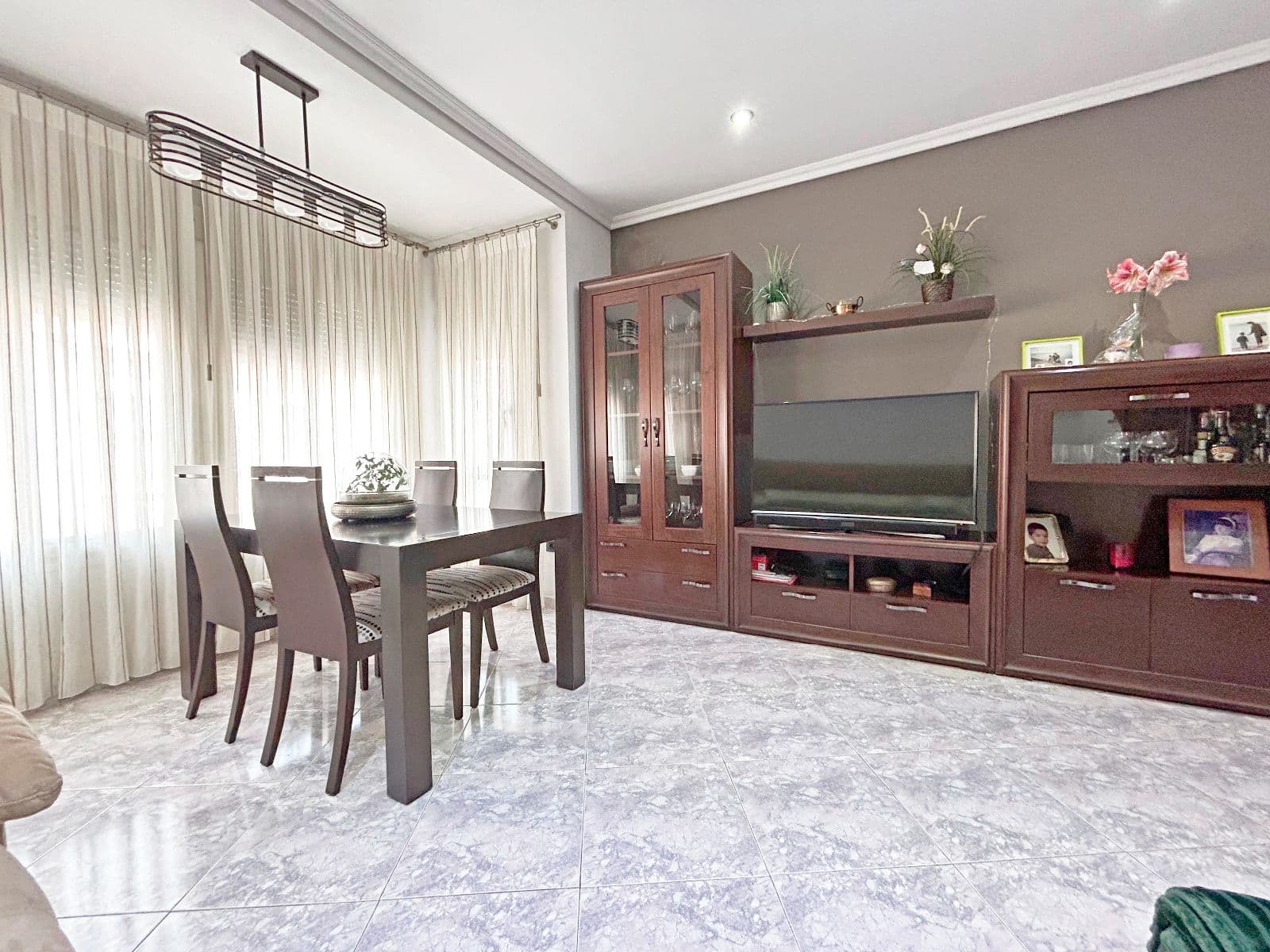 Casa con local y terrazas en centro de Almazora - 5