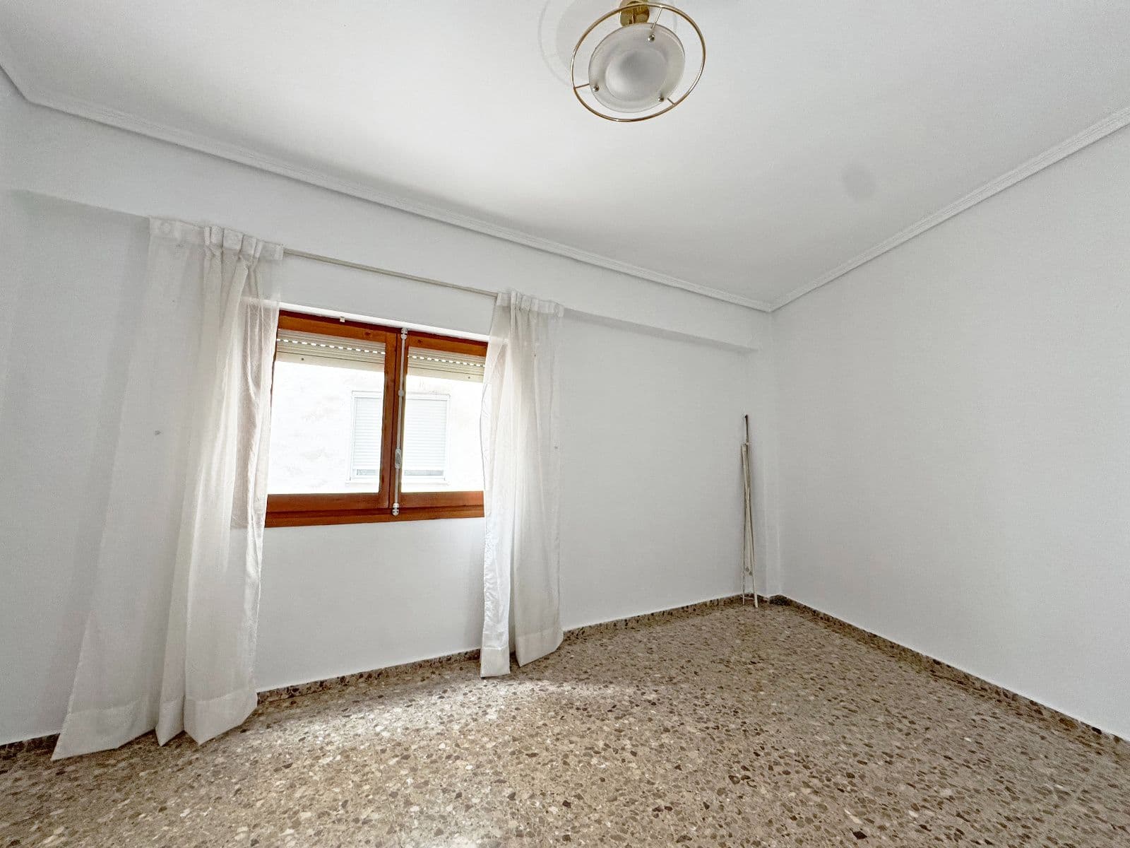 Piso de 4 habitaciones con terraza en L’Alcora - 4